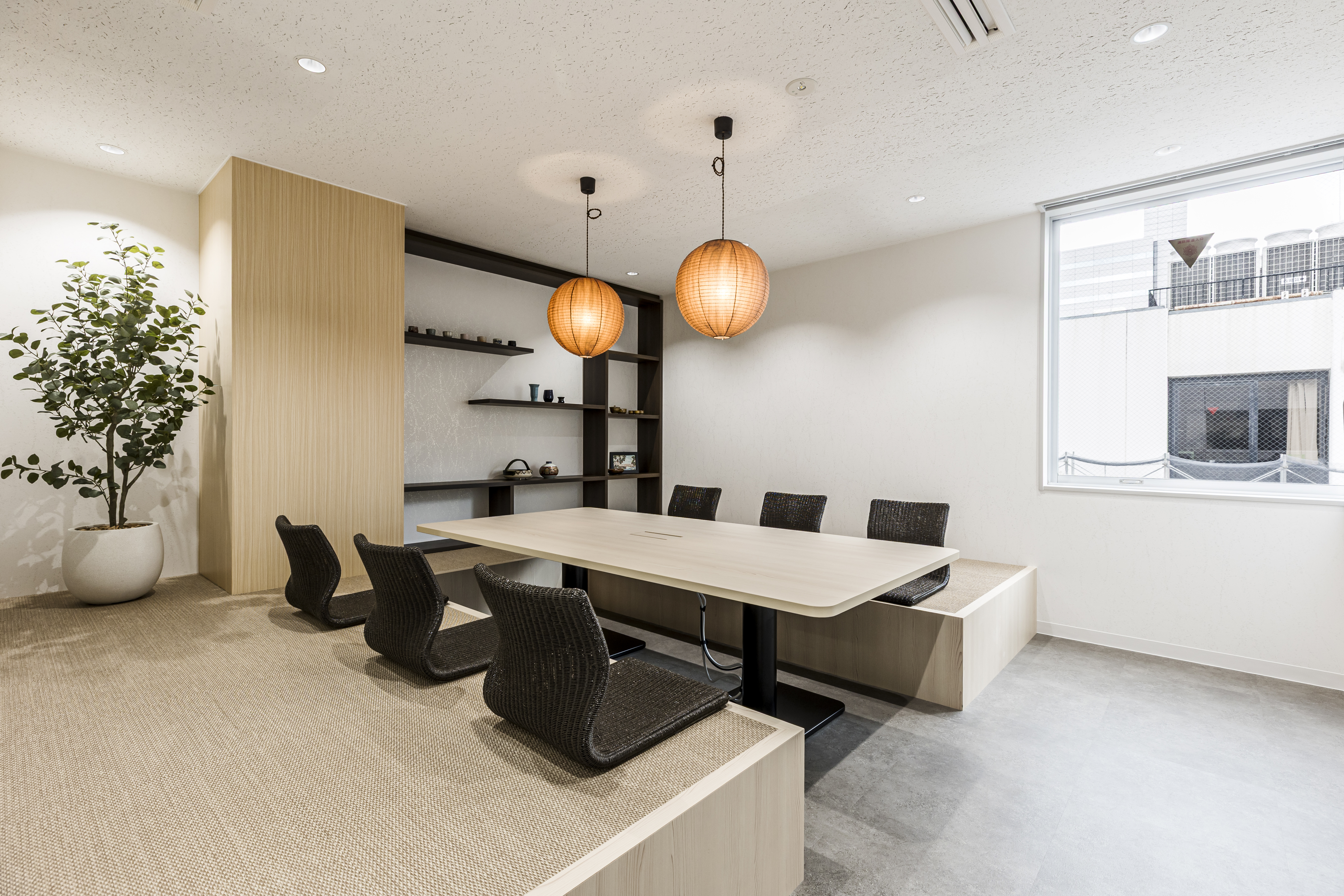 Washitsu（6人用会議室）